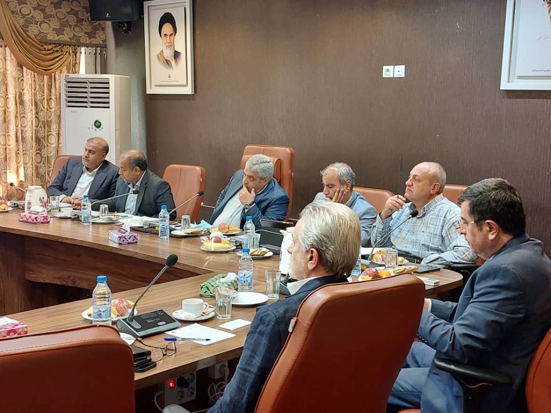 جلسه اعضای هیئت مدیره انجمن کشتیرانی و خدمات وابسته ایران در بندر شهید رجایی برگزار شد