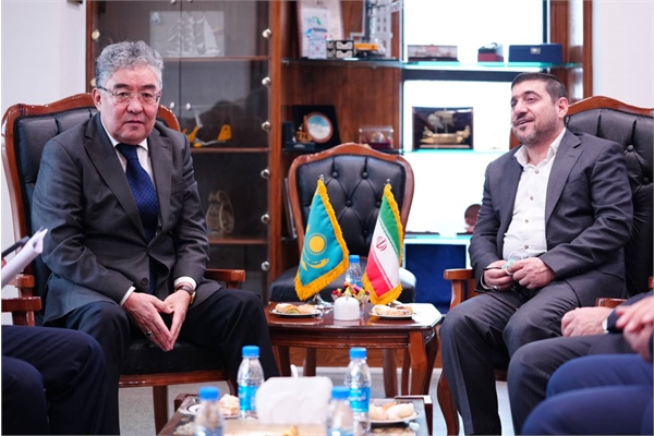 دیدار سفیر قزاقستان در تهران با مدیرعامل سازمان بنادر و دریانوردی