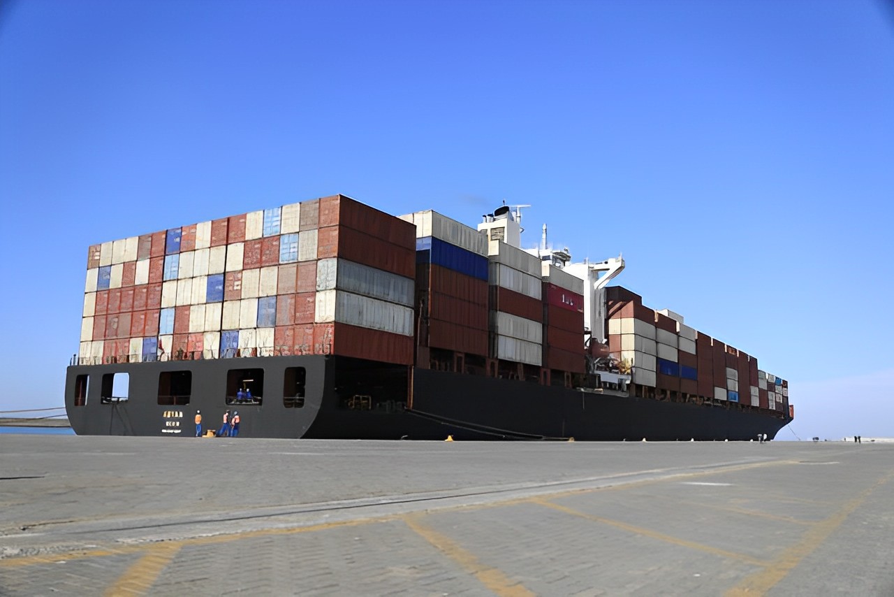 کاهش مدت زمان انتقال کالا با خط مستقیم کشتیرانی چین به چابهار