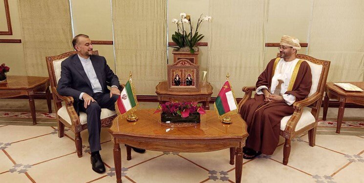 تاکید ایران و عمان بر ارتباط مستقیم بین بنادر دو کشور و تقویت کشتیرانی