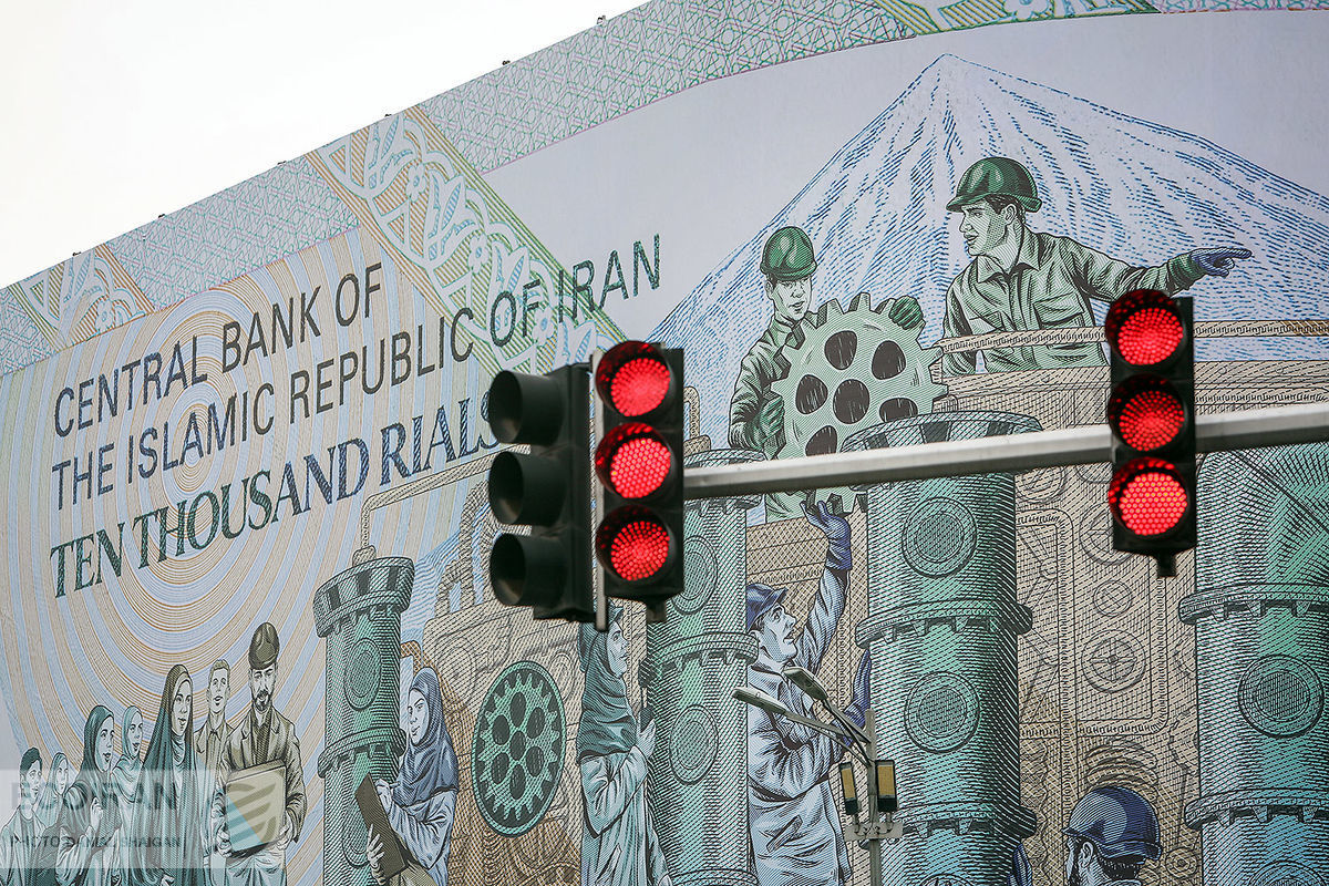 بقای بنگاه‌های اقتصادی در شرایط تورم و رکود ناشی از جنگ