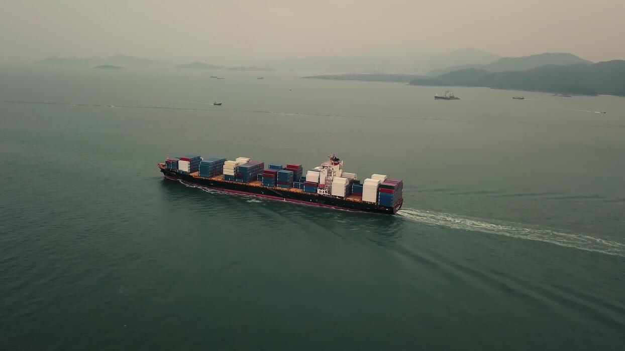 تحول ساختاری در بازار اجاره کشتی‌های کانتینری؛ از اوج در۲۰۲۲ تا ثبات در ۲۰۲۶