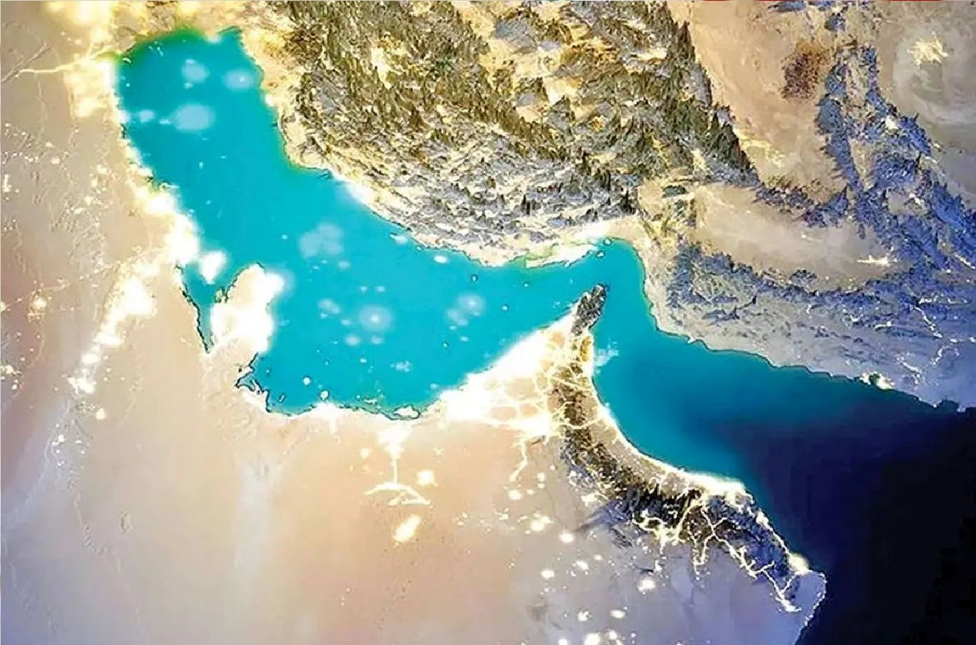 وضعیت تنگه هرمز به حالت قبل برگشت/ تنگه تحت مدیریت و کنترل شدید نیروهای مسلح قرار دارد