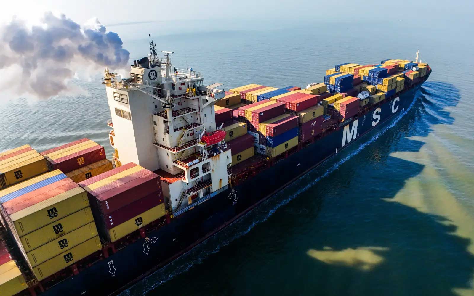 ۵۰ روز لنگرِ اجباری؛ اینجا هرمز است، به وقتِ تهران!