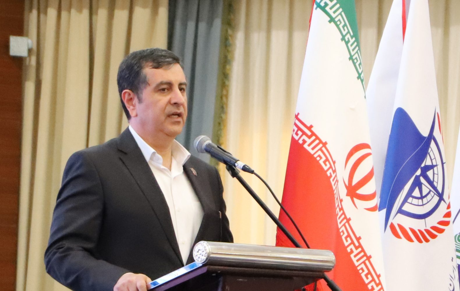 ۱۵ سال هشدار دادیم؛ امروز دولت به همان شرکت‌های نادیده‌ گرفته‌شده نیاز دارد